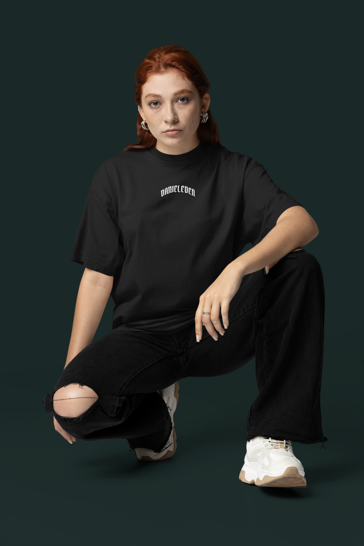 DanielEden Oversized faded t-shirt for woman " Lifting "