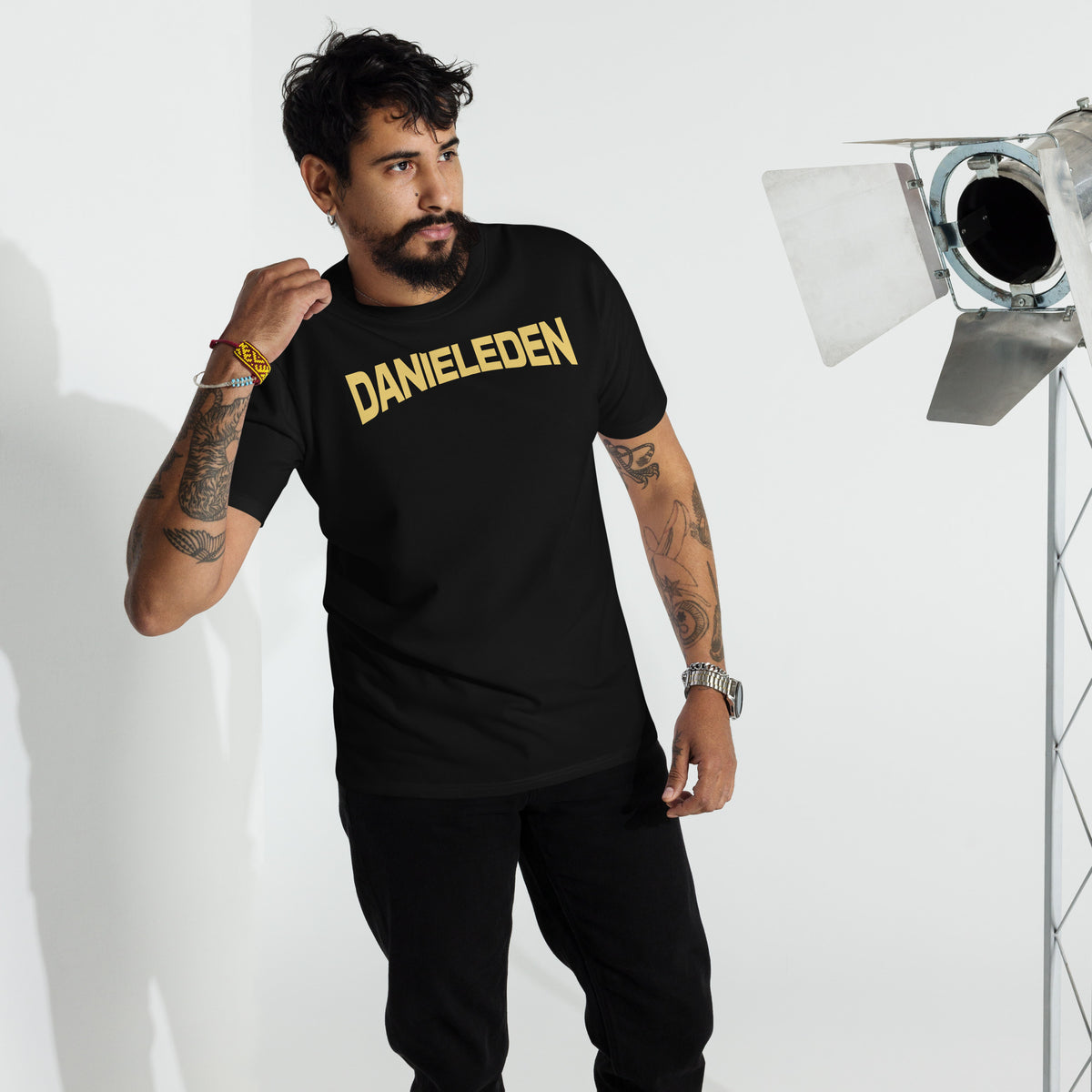 DanielEden Premium zwaar T-shirt voor heren ' Ilumination"